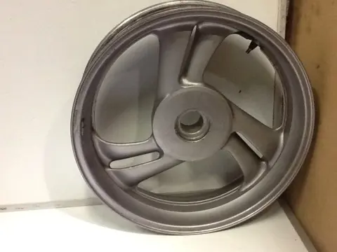 Rear wheel Honda NTV 650 1988 - 1997