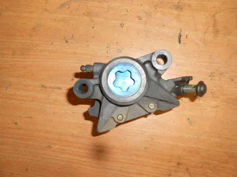 Rear brake caliper Yamaha YZF R1 2000 - 2001