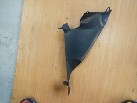 Cowl left inner Suzuki GSX R 600 2006 - 2007