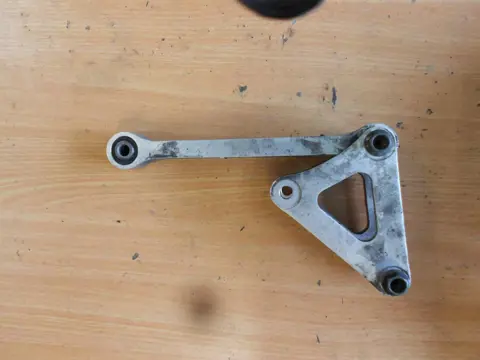 Cushion connecting rod  Yamaha YZF R1 2004 - 2006