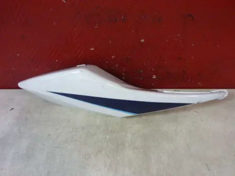 Cowl left rear Suzuki GSX R 1000 2005 - 2006
