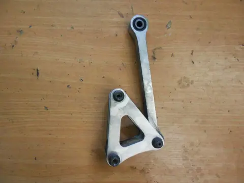 Cushion connecting rod  Yamaha YZF R1 2004 - 2006