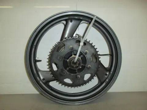 Rear wheel complete Suzuki GSX F 600 1988 - 1997