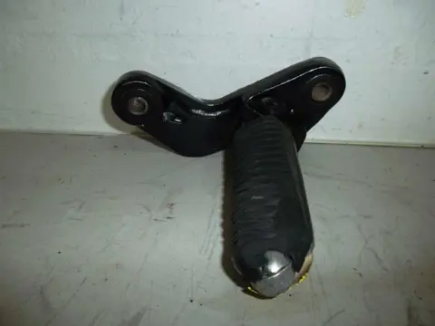 Main step holder Suzuki GSX F 600 1988 - 1997