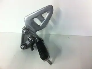 Main step holder left Suzuki GSX R 1300 Hayabusa 1998 - 2007