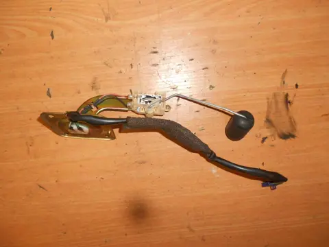 Fuel level meter Honda VFR 800 I 2002 - 2013