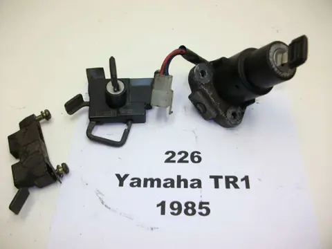 Key set Yamaha TR1 1981 - 1985