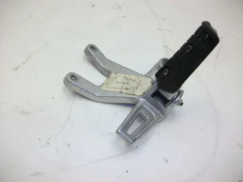 Pillion step right Yamaha FZR 1000 1987 - 1988