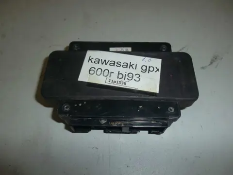 ZEKERINGKAST Kawasaki GPX 600 1988 - 1994