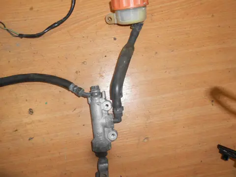 REMPOMP ACHTER Honda CBR 600 F 1991 - 1994