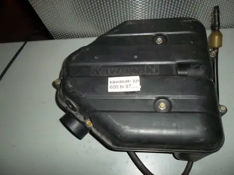 LUCHTFILTERHUIS Kawasaki ZZR 600 1993 - 2005