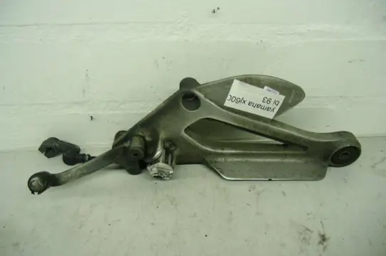 LINKER SCHETSPLAAT Yamaha XJ 600 Diversion 1992 - 1996