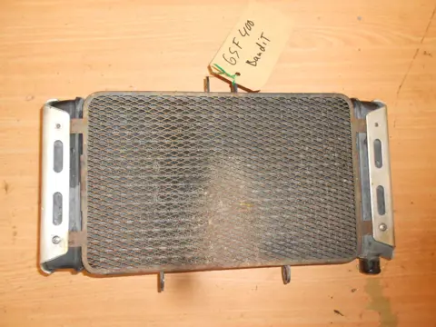 RADIATEUR Suzuki GSF 400 Bandit 1991 - 1997