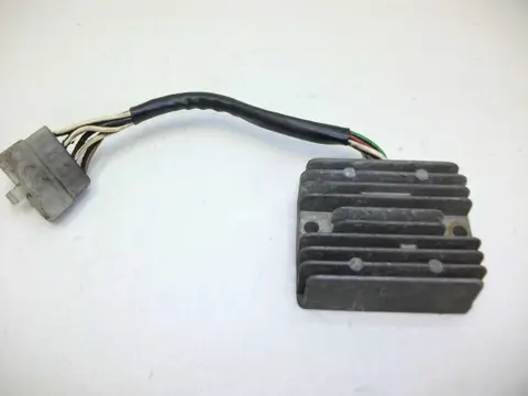 SPANNINGSREGELAAR Yamaha XJ 900 S Diversion 1983 - 1994