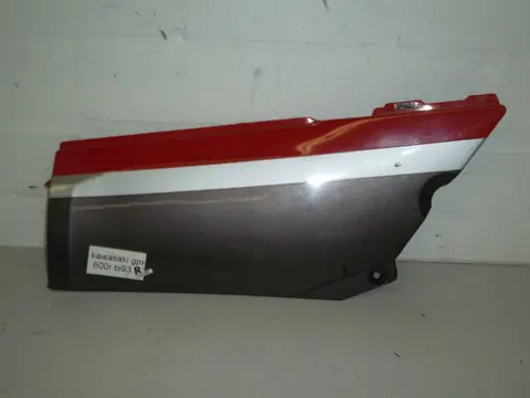 RECHTER ACHTERKANT Kawasaki GPX 600 1988 - 1994