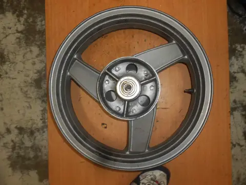ACHTER VELG Kawasaki ZZR 600 1990 - 1992