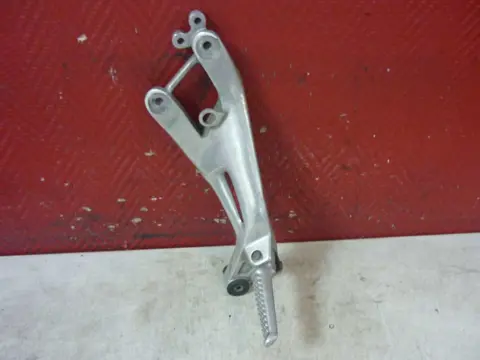 DUO VOETSTEUN RECHTS Honda CBR 1100 XX 1997 - 1998
