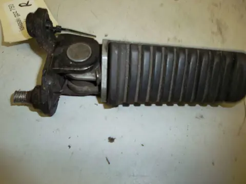 RECHTER SCHETSPLAAT Kawasaki GPZ 750 1984 - 1988