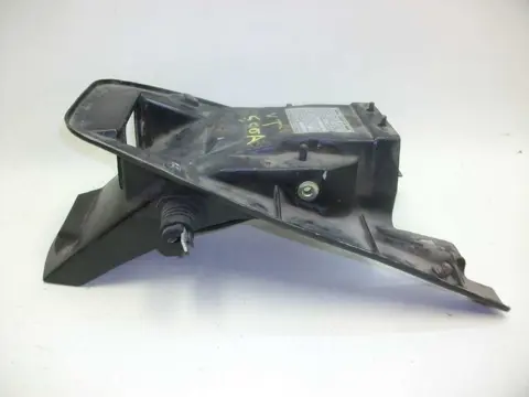 ACHTERKUIPDEEL Honda VT 500 1982 - 1984