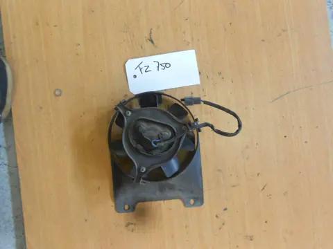 VENTILATOR Yamaha FZ 750 1985 - 1991