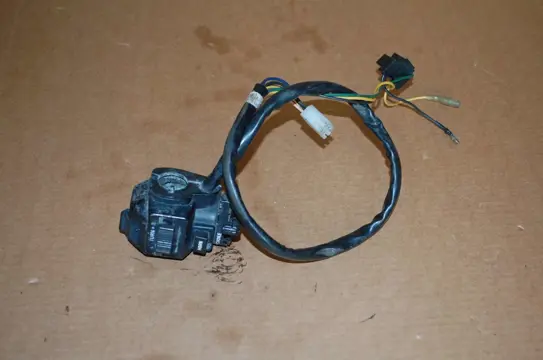STUURSCHAKELAAR LINKS Yamaha XS 400 1976 - 1981