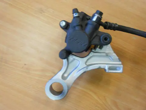 ACHTER REMKLAUW Honda CBR 600 RR 2009 - 2012