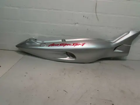 RECHTER ACHTERKANT Yamaha YZF 600 Thundercat 1996 - 2003
