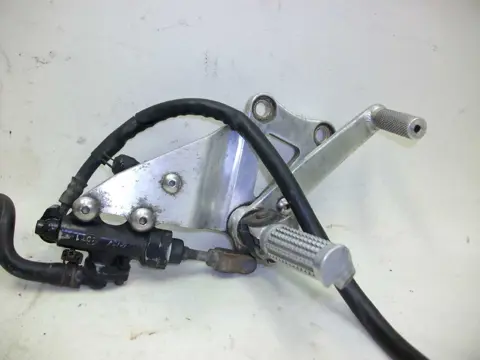 RECHTER SCHETSPLAAT Suzuki GSX R 750 1985 - 1989