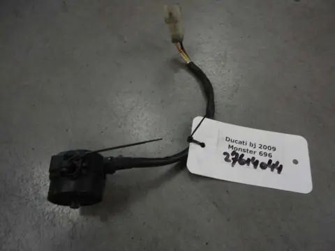 CONTACTSLOT Ducati monster 696 2008 - 2010