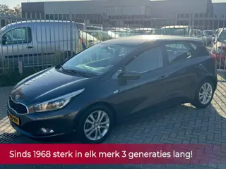 Kia Cee'd 1.4 CVVT X-tra 5 deurs! Airco l Stoel-stuurverwarming l PDC l MTF-stuur l 16'LMV! TOPSTAAT
