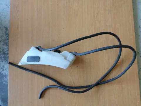 KOELVLOEISTOF RESERVOIR Triumph Speed Triple 955 1997 - 1999