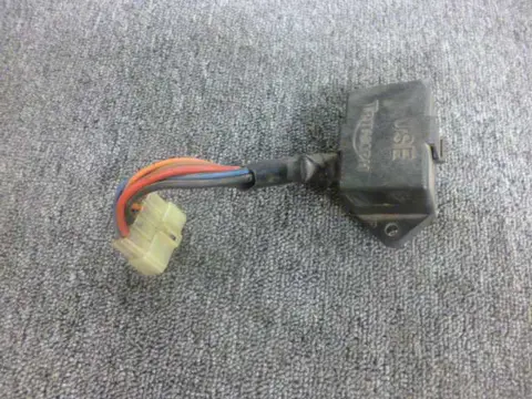 ZEKERINGKAST Triumph Tiger 900 1993 - 1998