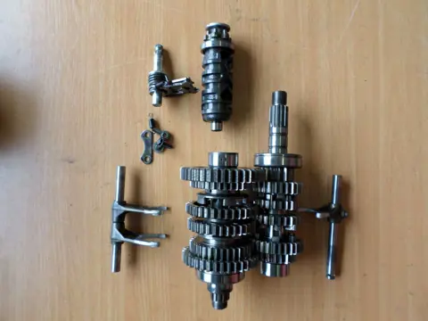 VERSNELLINGSBAK Kawasaki ZX 9 R 1994 - 1997