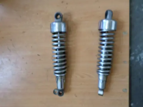 ACHTER SCHOKBREKER Kawasaki LTD 454 1985 - 1995