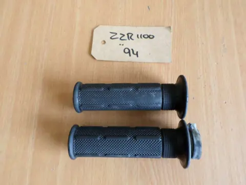 GASHANDLE Kawasaki ZZR 1100 1993 - 2001