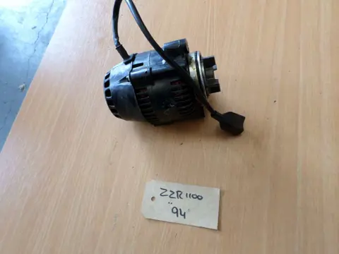 DYNAMO Kawasaki ZZR 1100 1993 - 2001