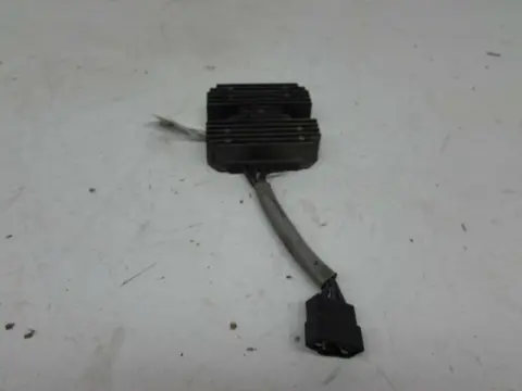 SPANNINGSREGELAAR Suzuki GSX R 750 1996 - 2000