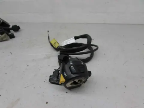 STUURSCHAKELAAR Suzuki GSX R 750 1996 - 2000