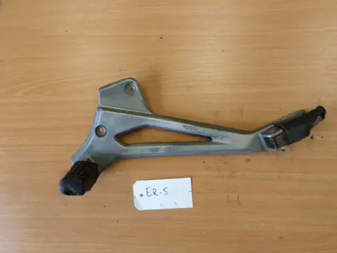 LINKER SCHETSPLAAT Kawasaki ER 5 1997 - 2005