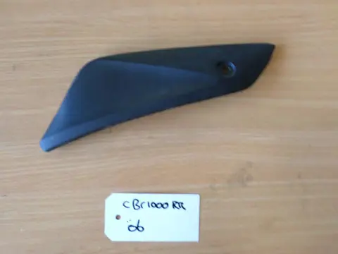 RECHTER ZIJKUIP KLEIN Honda CBR Fireblade 2006 - 2007