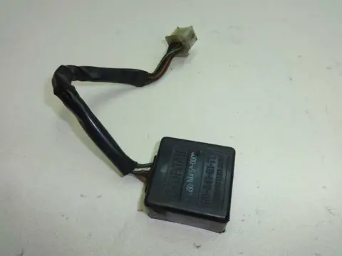 RELAIS Honda VT 500 1983 - 1986