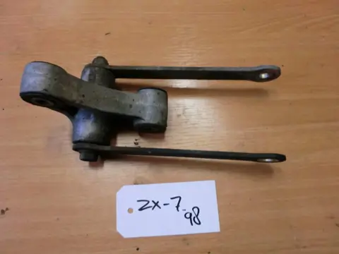 LINK SYSTEEM ACHTERVEER Kawasaki ZX 7 R 1996 - 2002