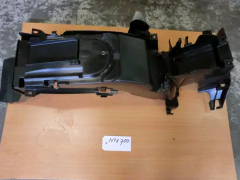 ACHTER SPATBORD Honda Deauville 650 - 700 2006 - 2009