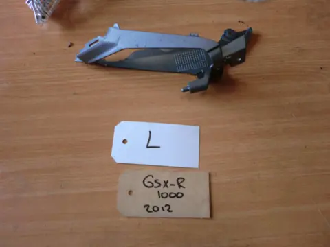 LINKER ACHTERKANT Suzuki GSX R 1000 2011 - 2012