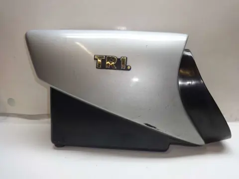 RECHTER ZIJKUIP KLEIN Yamaha TR1 1981 - 1985