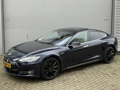 Tesla Model S 60 l Pano l Volleder l Climate l Xenon l ACC l Rijdt & Schakelt zeer goed l