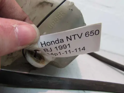 RADIATOR TOEBEHOREN Honda NTV 650 1988 - 1997
