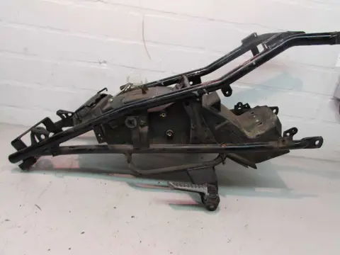 ACHTER SUBFRAME Kawasaki ZZR 250 1990 - 1996