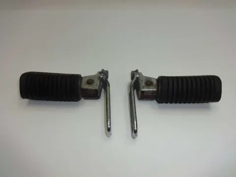 DUO VOETSTEUN SET Honda CX 650 E 1983 - 1983