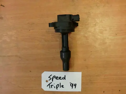 BOBINE Triumph Speed Triple 955 2000 - 2004